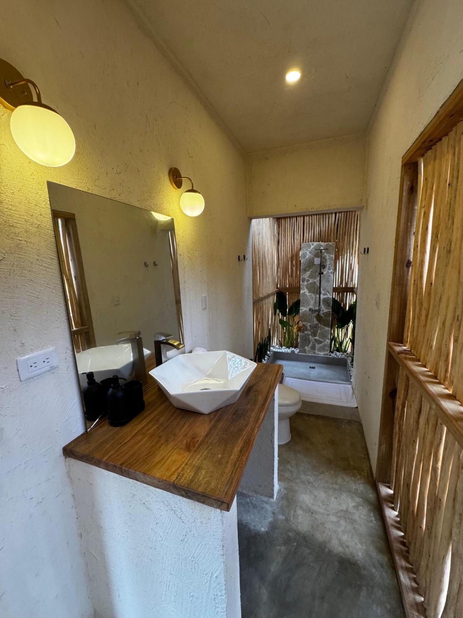 La Colmena Rd Hotel Samana Eksteriør billede